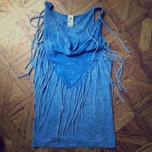 Freeloader fringe tank